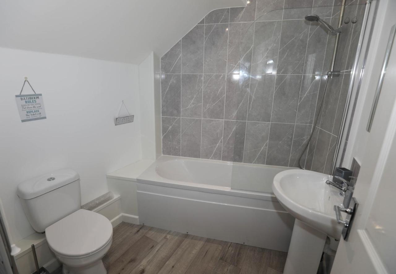 Exmouth - Apartment 2, Strand House - Modern 2 Bedroom Apartment, Perfect Location For Access To Beach & Town Centre - Sleeps 4 Guests - Hosted By Rentmyhouse Екстериор снимка