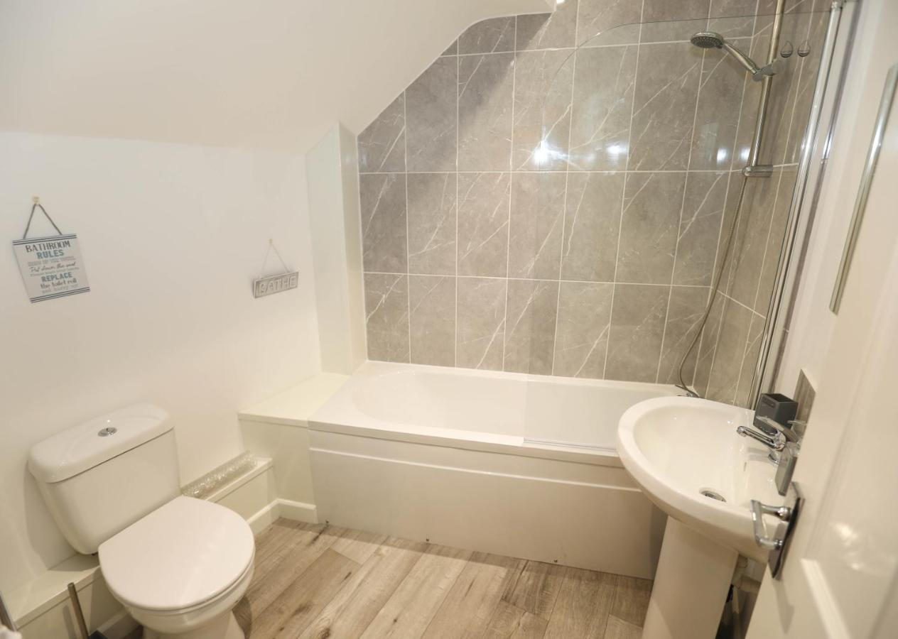Exmouth - Apartment 2, Strand House - Modern 2 Bedroom Apartment, Perfect Location For Access To Beach & Town Centre - Sleeps 4 Guests - Hosted By Rentmyhouse Екстериор снимка