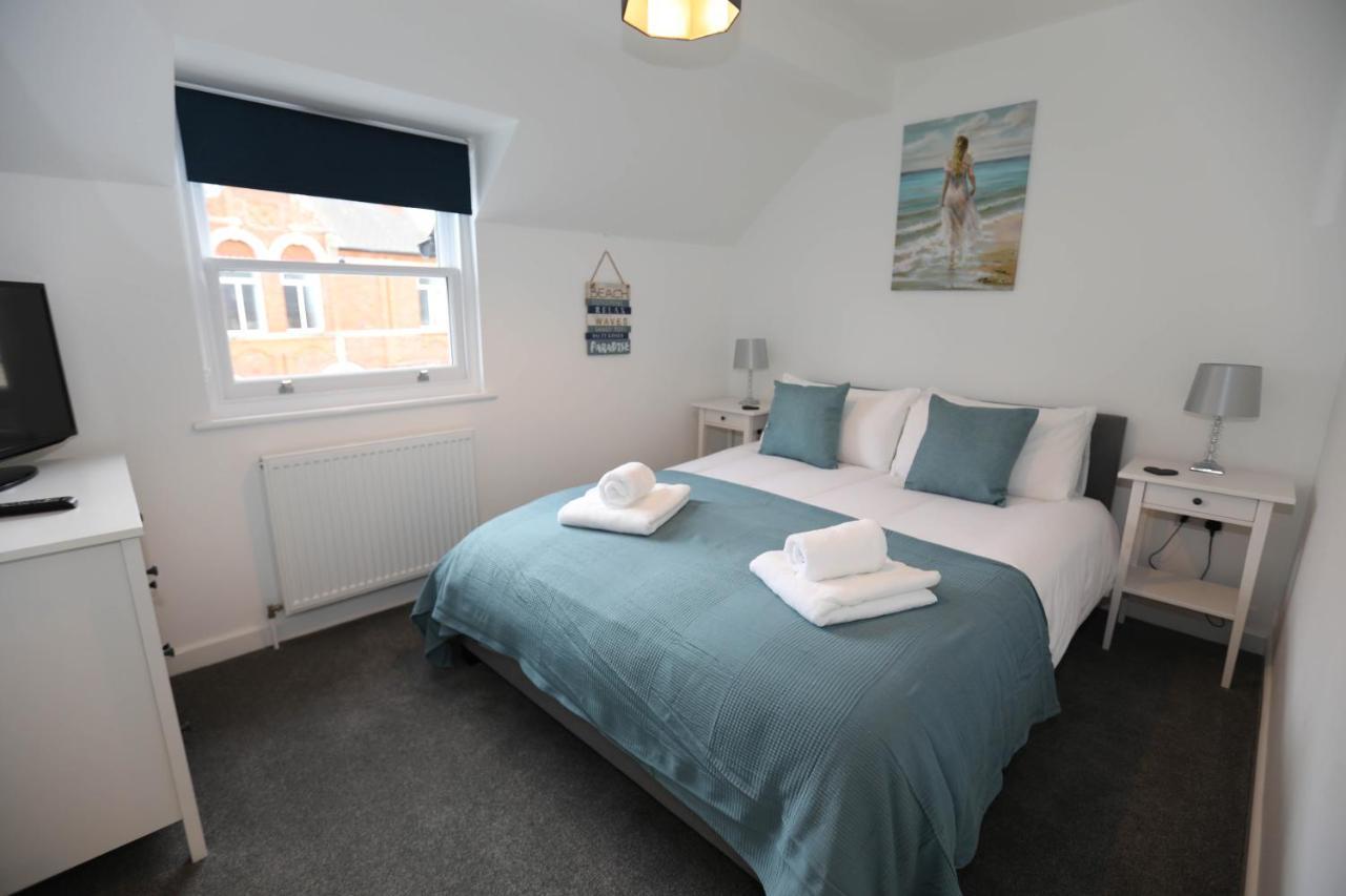 Exmouth - Apartment 2, Strand House - Modern 2 Bedroom Apartment, Perfect Location For Access To Beach & Town Centre - Sleeps 4 Guests - Hosted By Rentmyhouse Екстериор снимка